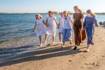 03-02-soeren-gylck-sommervind-på stranden